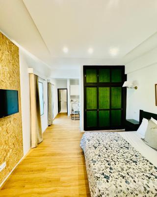 VALE MAR Guest