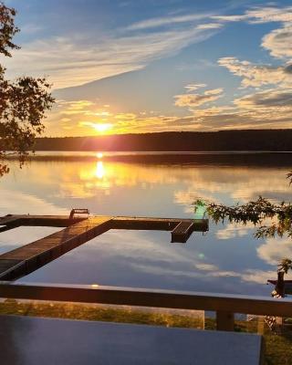 Auberge et Chalets sur le Lac
