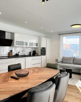 YUVA HOMES Germering - 100m2 - nahe München - 2 Bäder - Garten&Terrasse - S-Bahn