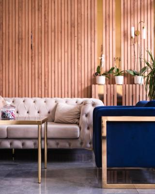 Polek Hotel