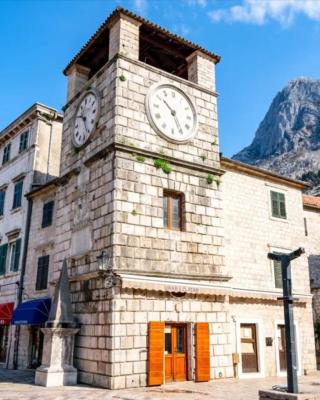 Tetka Guest House