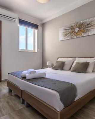 F11 Room 1, Private double room with private bathroom in shared Flat