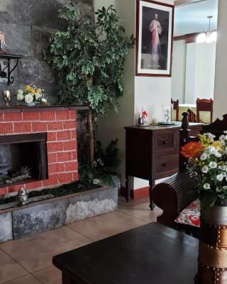El Cardenal Hotel