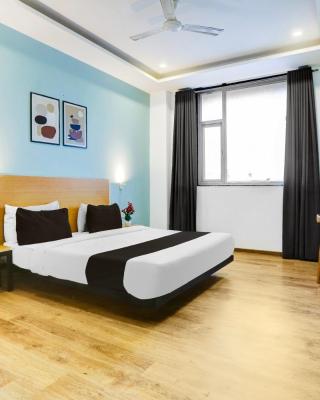 Super Townhouse Rohini Sector 23