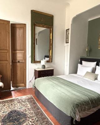 Château de Saint-Girons - Luxury Guest House in Provence