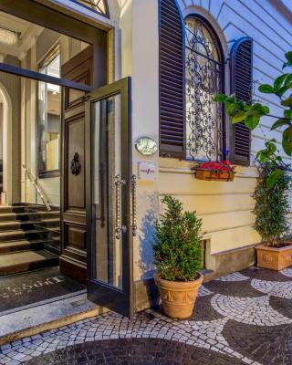 Hotel Royal Court