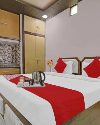 OYO 90274 Hotel Knight Inn