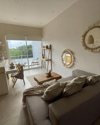 New Loft with Beach Club Access