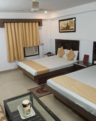 Hotel Su Shree Continental 5 Minutes Walk From New Delhi Railway Station