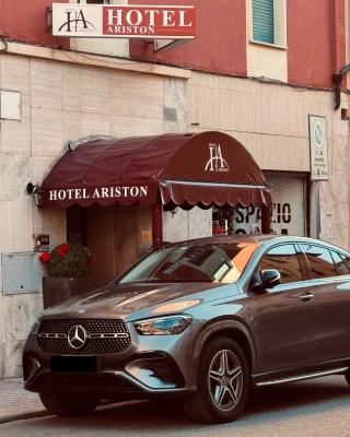 Hotel Ariston