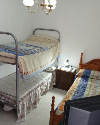 Habitacion Privada Triple Toledo