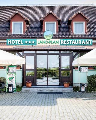 Land-Plan Hotel