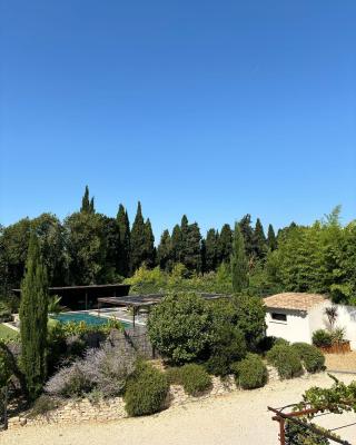 Le Mas des Mirabelles