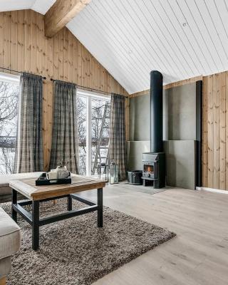 Modernized standalone cabin Sørreisa - Bardufoss