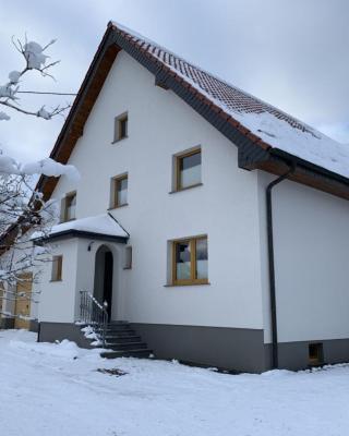 Ferienwohnung Eifelhöhe Pützer