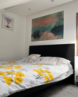 Park Street Accommodation, Room 5