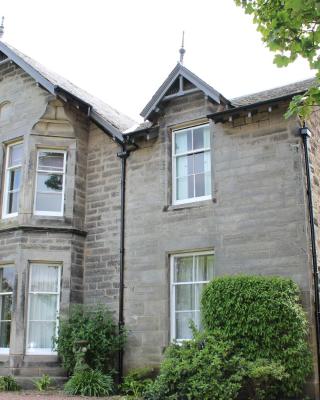 Brackness House Luxury B&B