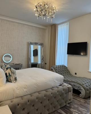 Philharmonic Hotel