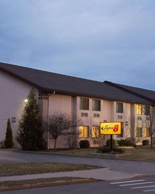 Super 8 by Wyndham Ithaca