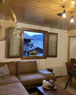 Lonys Wanderlust Nahe Zermatt
