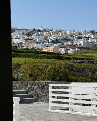 Giasemi Fira Studios