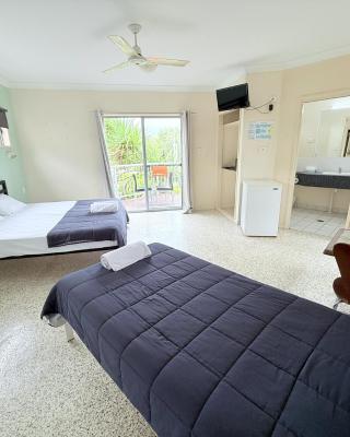 Emu Park Beach Motel