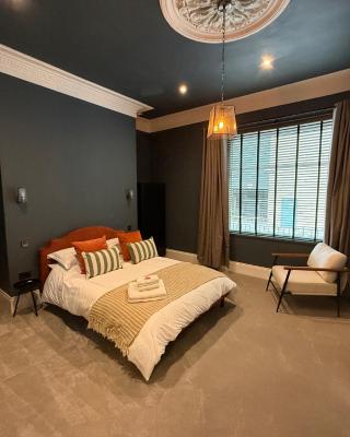 Akroyd House - The Piece Hall Room