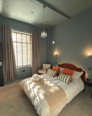 Akroyd House - The Mackintosh Room