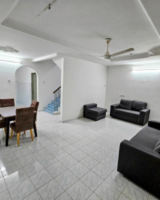 Double S Hostel