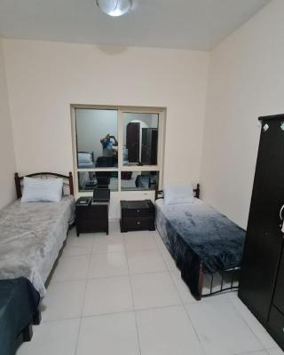 سكن شباب بالتعاون - ALEX Hostel - Sharjah
