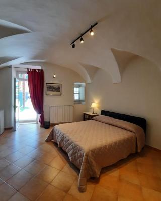 Ninì - Casa torre nel borgo