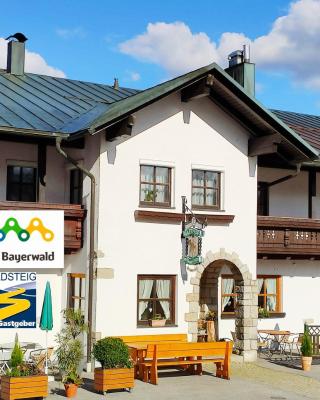Pension Philippsreut "Zum Pfenniggeiger" Am Goldsteigwanderweg