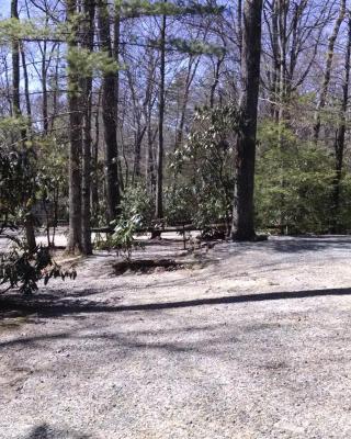 Linville Falls Campground, RV Park, and Cabins