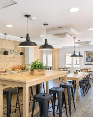 Hostal Jume - Urban Rooms