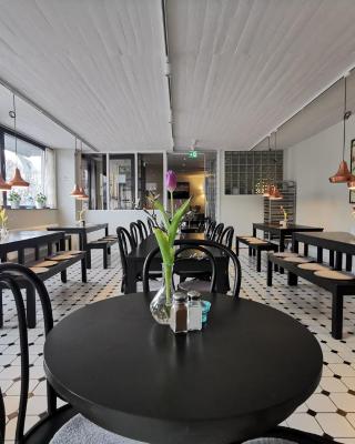 2Home Hotel Gävle