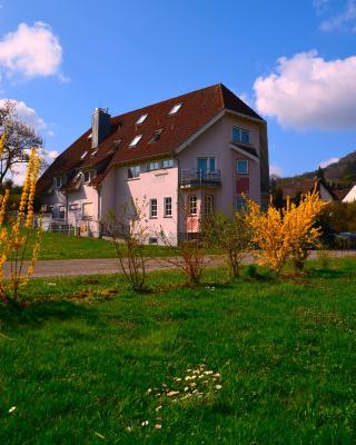 Castell Hotel & Restaurant