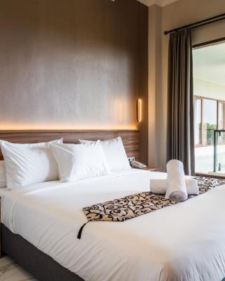 Ayers Hotel&Resto