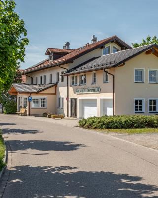 Pension Demmel, Bed & Breakfast