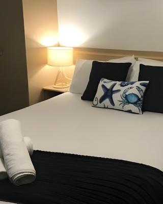 Abu Dhabi Centre - Unique Room