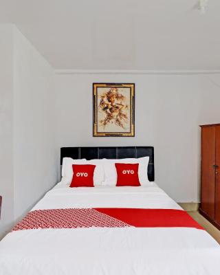 SUPER OYO 1356 Gusti Residence