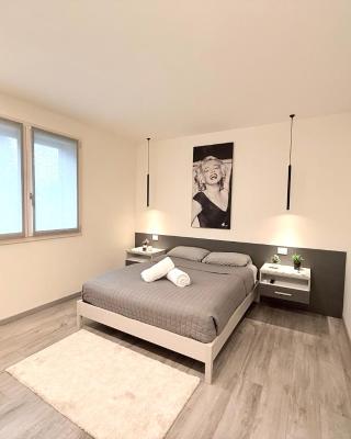 Franciacorta Bergamo Airport Suite Apartment