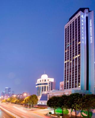 Grand Skylight Hotel Shenzhen Zhonghang