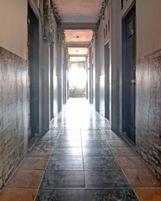 SUPER OYO 90358 Poris Residence Syariah