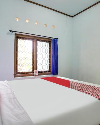 OYO Homes 91094 Desa Wisata Banyuatis