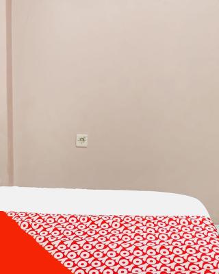 SPOT ON 91336 Guesthouse Tarumanegara