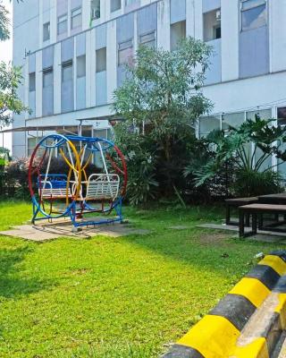 OYO 91593 San San Rooms Apartment Gunung Putri Square