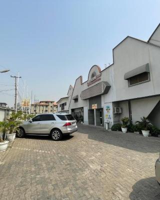 Presken Hotel (Reliance)