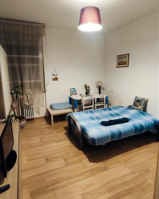 Tramway Easy Private Rooms - Casa all'Italiana