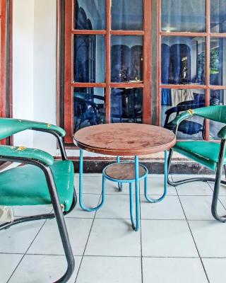 OYO 92618 Hotel Mareje Sariguna