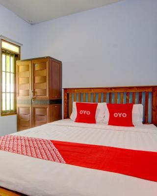Super OYO 93012 Griya Kencana Asri Syariah
